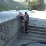 Safada Sendo Flagrada Na Pista De Skate Com Namorado