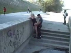 Safada Sendo Flagrada Na Pista De Skate Com Namorado